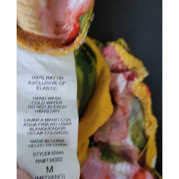 Ambiance Medium yellow floral off the shoulder blouse - Picture 6 of 6